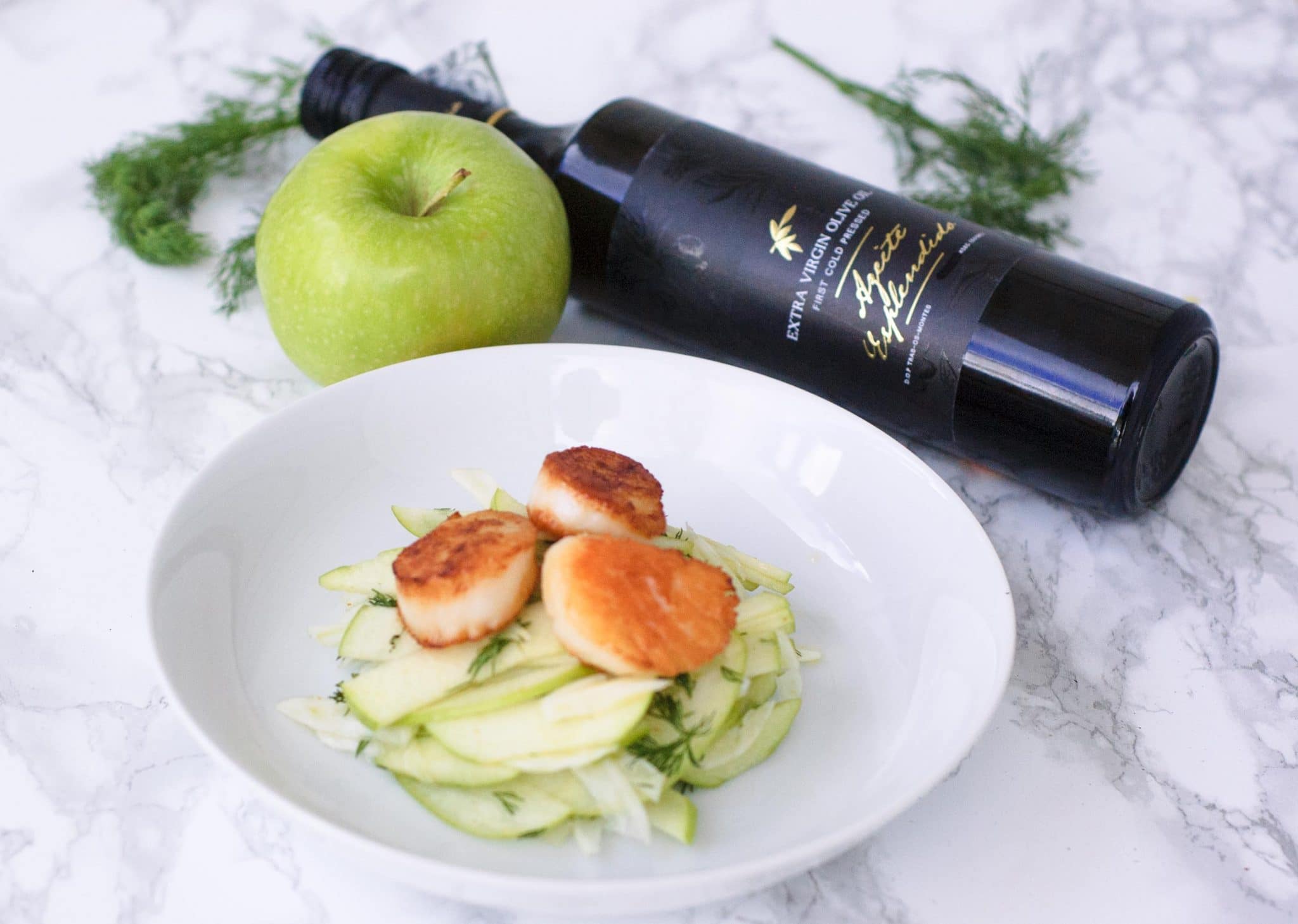 Enter this olive oil giveaway and make this 30 minute Green Apple, Fennel, & Colossal Sea Scallops Salad recipe. It's a great appetizer or entrée!