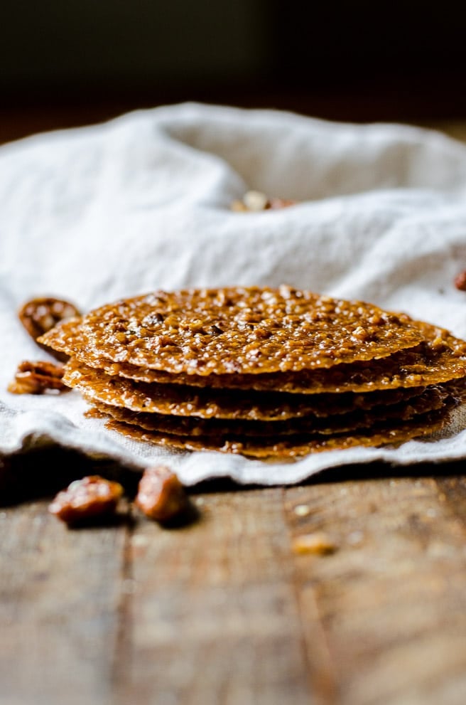 stack of lace cookies showing how thin they are.