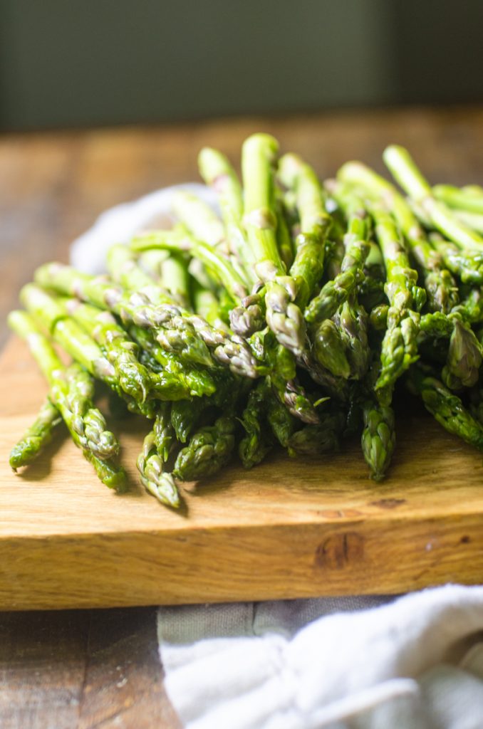 View of the tips of trimmed asparagus.